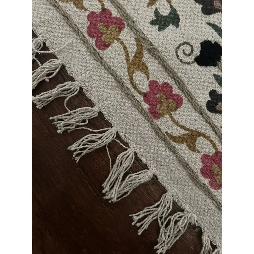 WORLD MARKET Kaza Floral Traditional Embroidered Cotton Handcrafted Area Rug 4x6 - Picture 9 of 11
